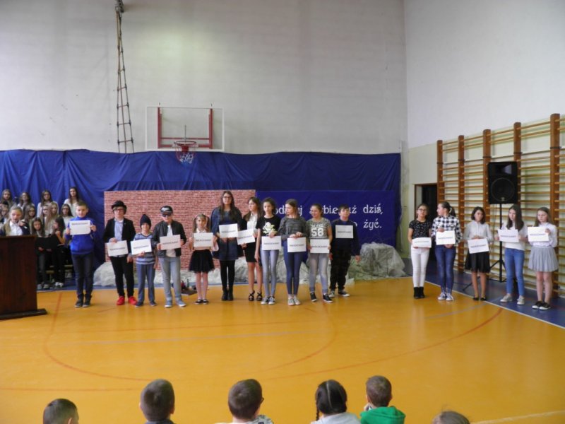 Przedstawienie "Niekochany"